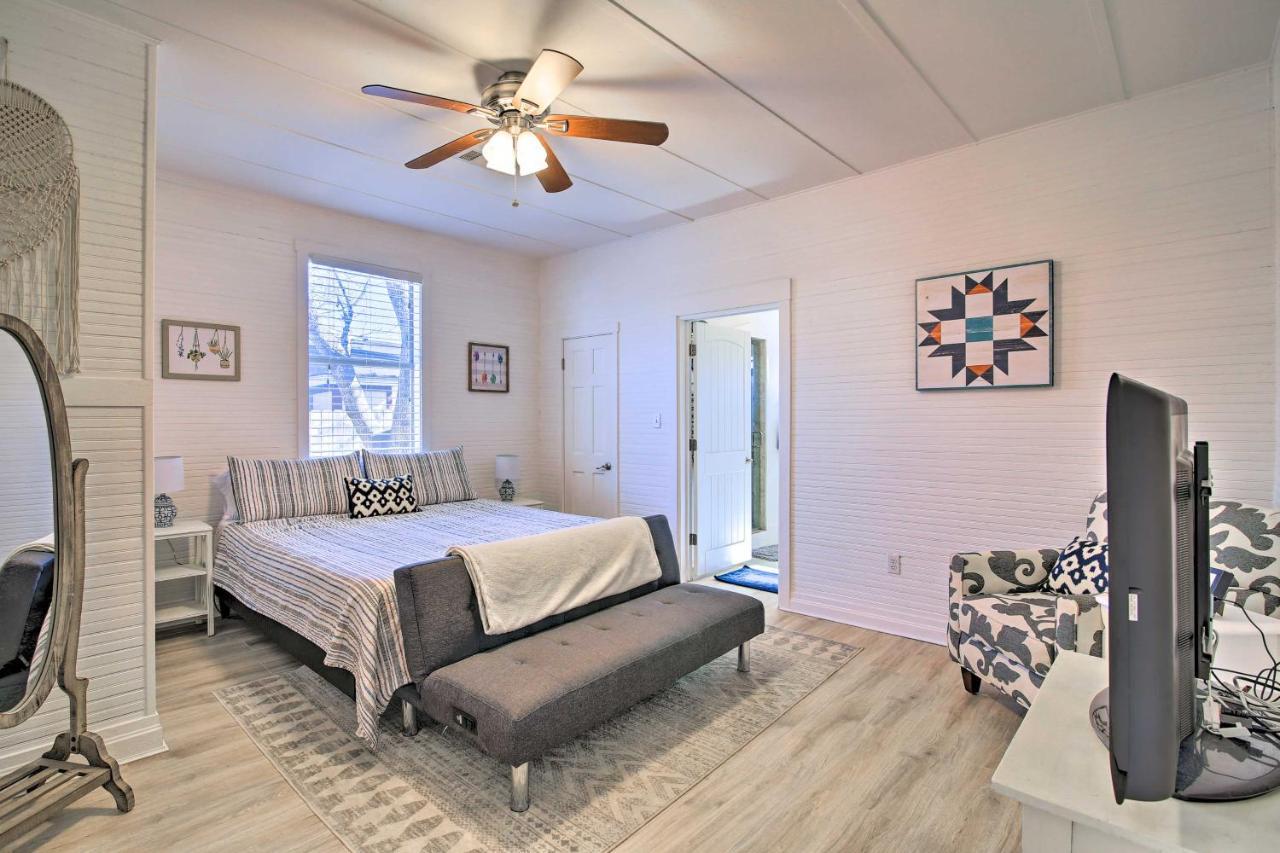 Texas Home With Backyard Oasis, Walk To Main St Fredericksburg Dış mekan fotoğraf