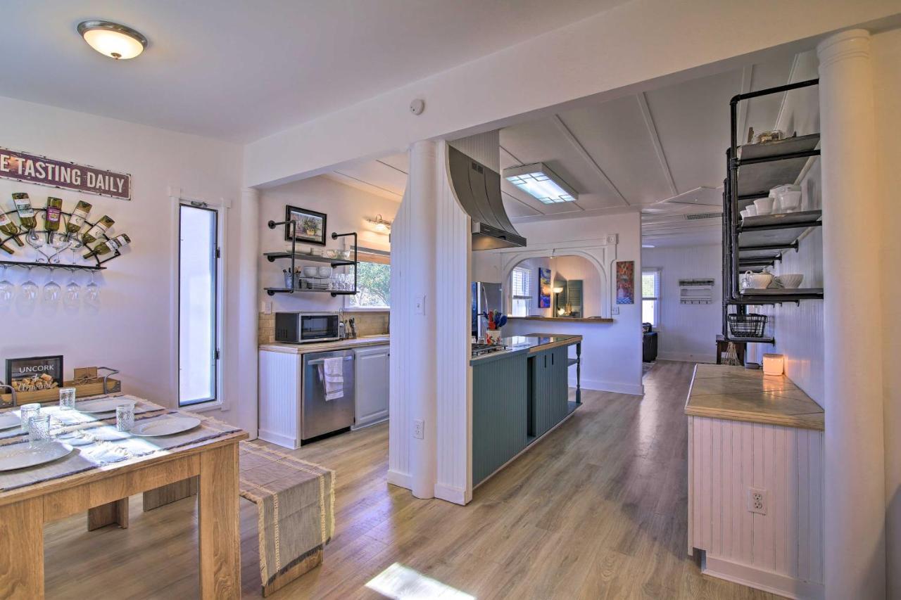 Texas Home With Backyard Oasis, Walk To Main St Fredericksburg Dış mekan fotoğraf